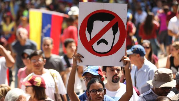 La oposición acusa a Maduro de manipular las imágenes de su manifestación