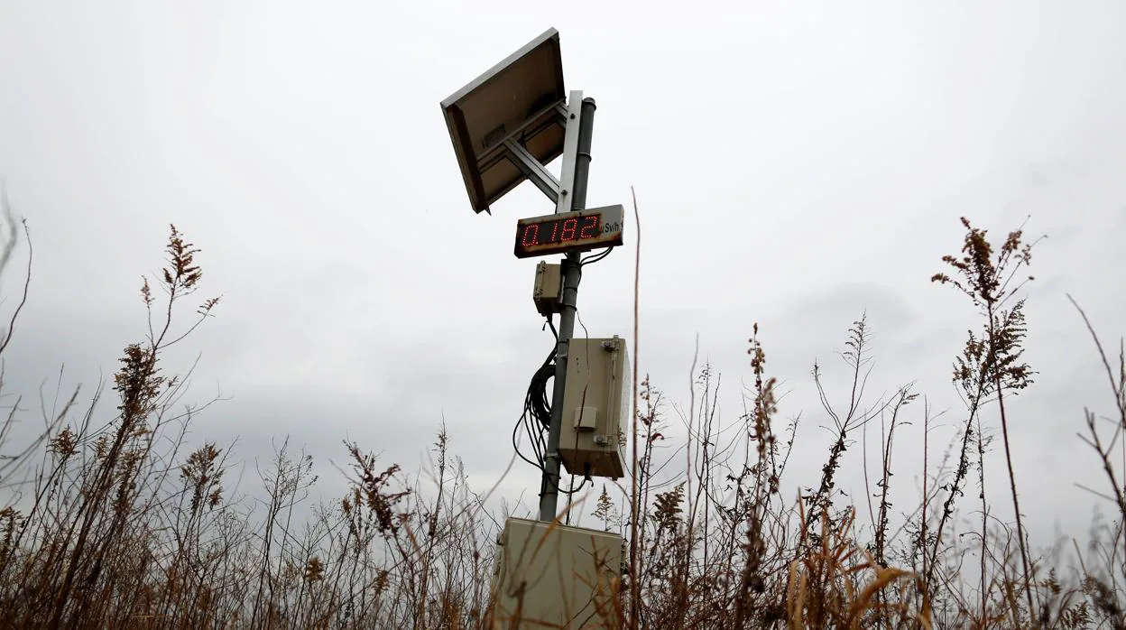 Un medidor de radiación en las proximidades de Fukushima