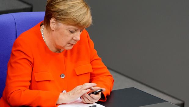 El ala más a la derecha de la CDU pide la dimisión de Merkel