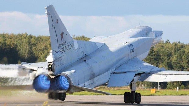 Putin refuerza el dispositivo militar en Crimea con más misiles y bombarderos estratégicos