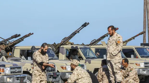 Los combates en Trípoli se intensifican pese a los llamamientos a la calma de la comunidad internacional