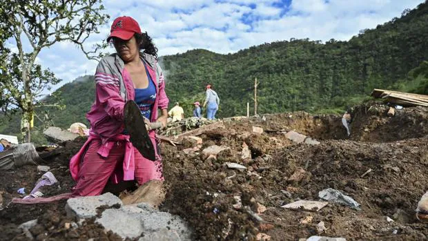 Asciende a 28 el número de muertos por un deslizamiento de tierra en el oeste de Colombia