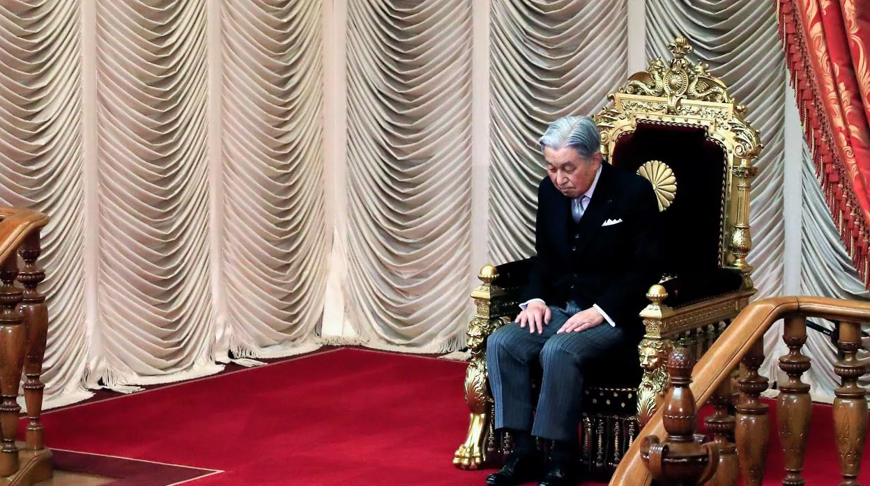 Foto de archivo del emperador Akihito de Japón