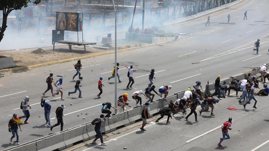 El Grupo de Lima respalda a Guaidó y urge a los militares venezolanos a dejar de «servir» a Maduro