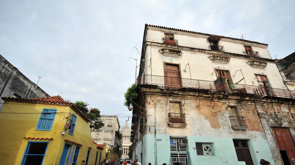 Los doctores explicaron a los familiares de Ponce de León que las lesiones cerebrales, que finalmente provocaron su muerte una semana más tarde, se debieron a «un golpe con objeto contundente»