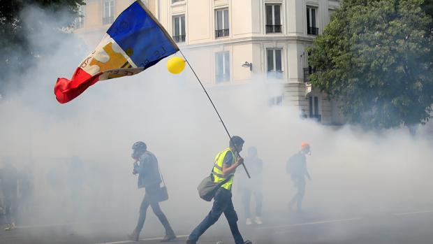 Alta tensión en la manifestación del 1 de mayo en París