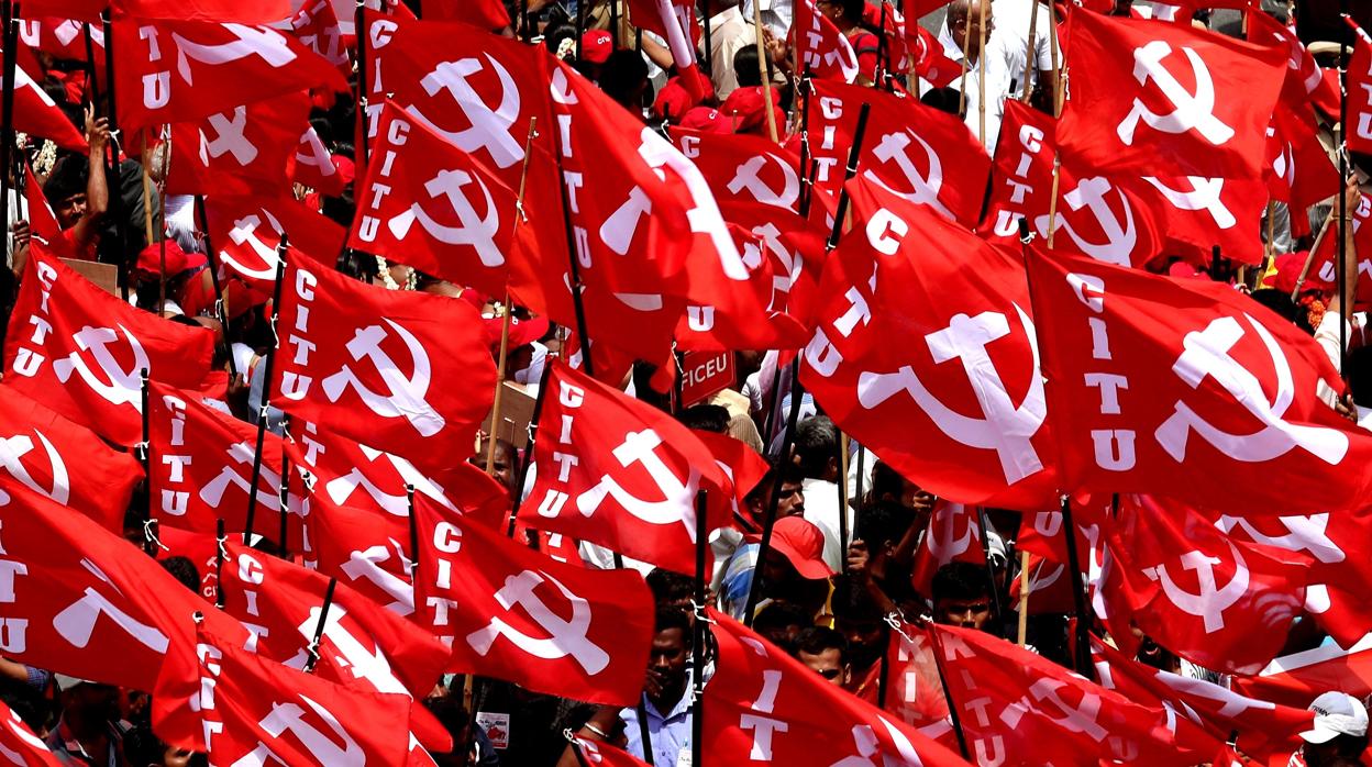 Un ataque de rebeldes maoístas mata a 15 policías en el oeste de India