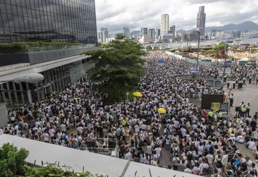 Otra imagen de los manifestantes en las calles de Hong Kong