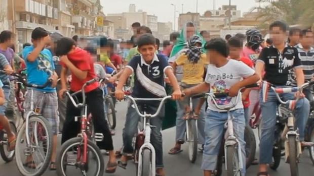 Una protesta en bici cuando tenía 10 años puede llevar a la muerte a un joven saudí