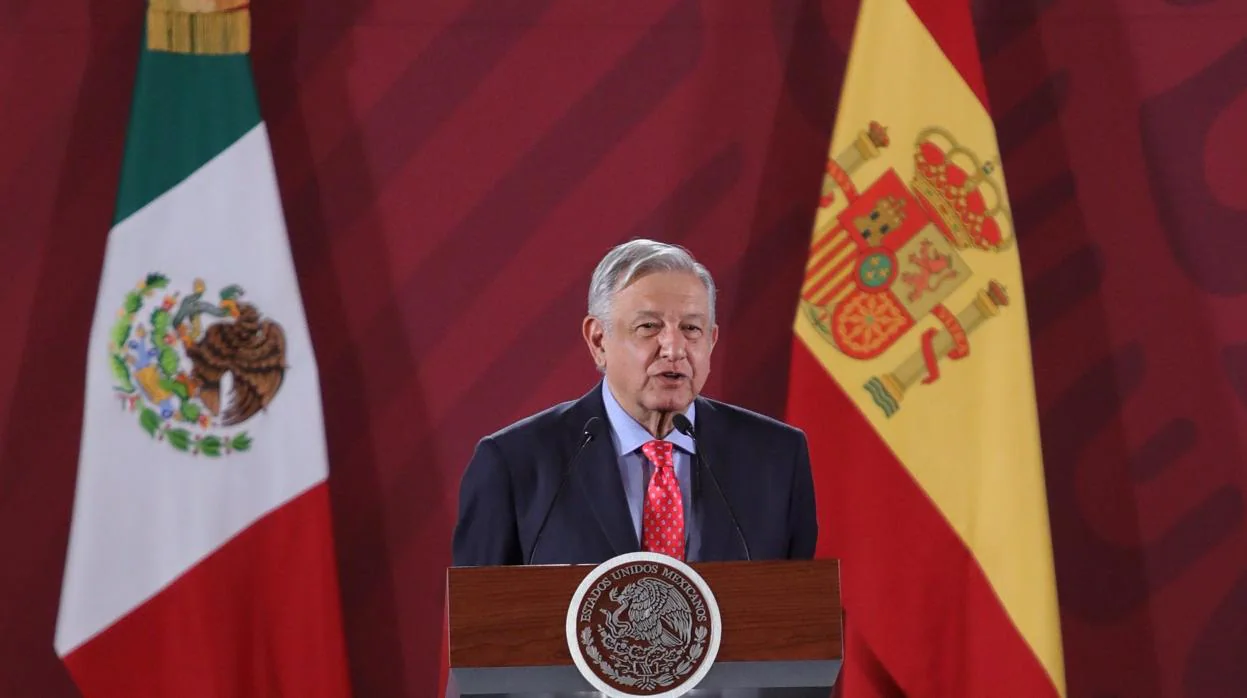 El presidente de México, Andrés Manuel López Obrador, en la conmemoración del exilio republicano español