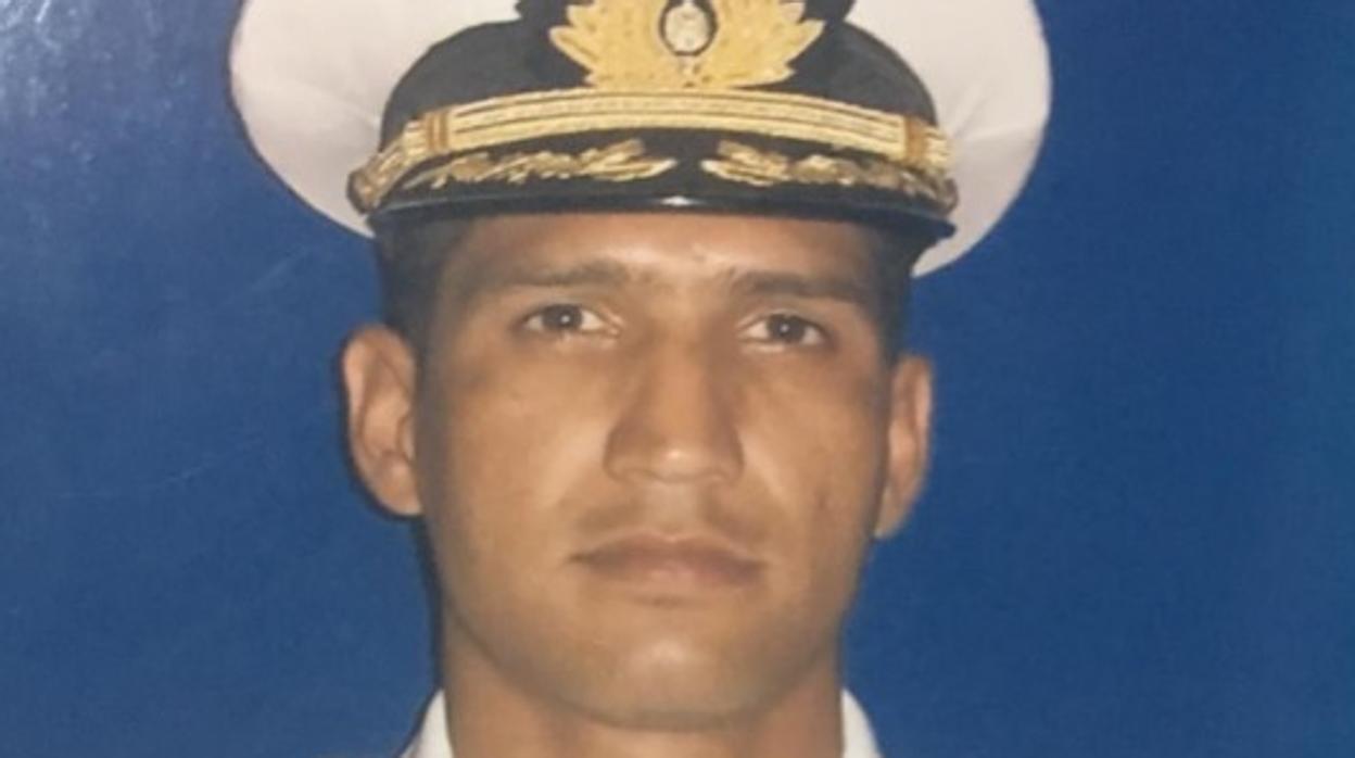 El capitán de corbeta Rafael Acosta Arévalo, asesinado por sus discrepancias con el régimen