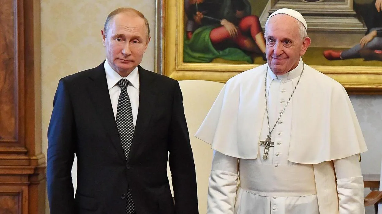 Vladimir Putin y el Papa Francisco, hoy en el Vaticano