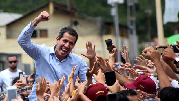 Dos escoltas de Guaidó, detenidos por las fuerzas de seguridad del régimen