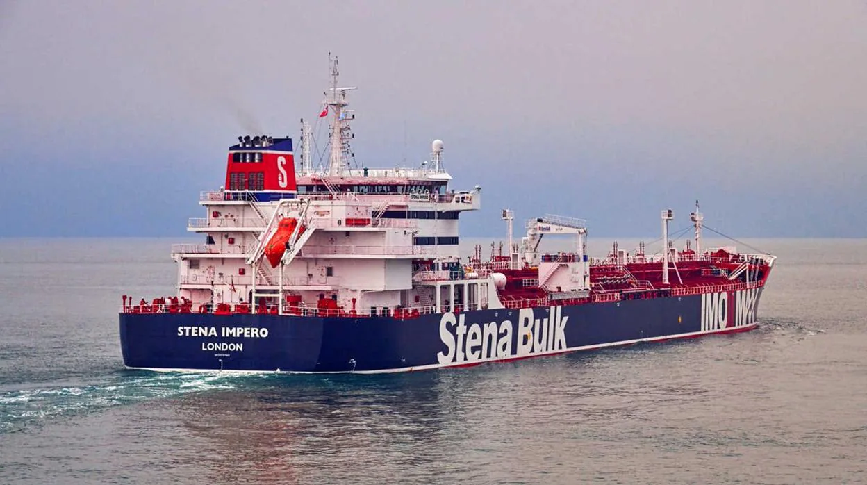 Stena Impero, una embarcación de bandera británica propiedad de Stena Bulk