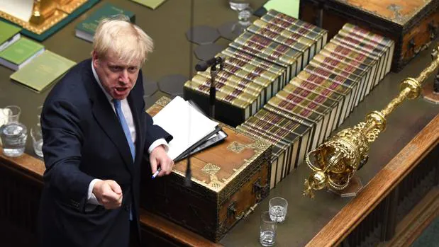 Boris Johnson pone el «turbo» al Brexit sin acuerdo mientras pide renegociar a la UE