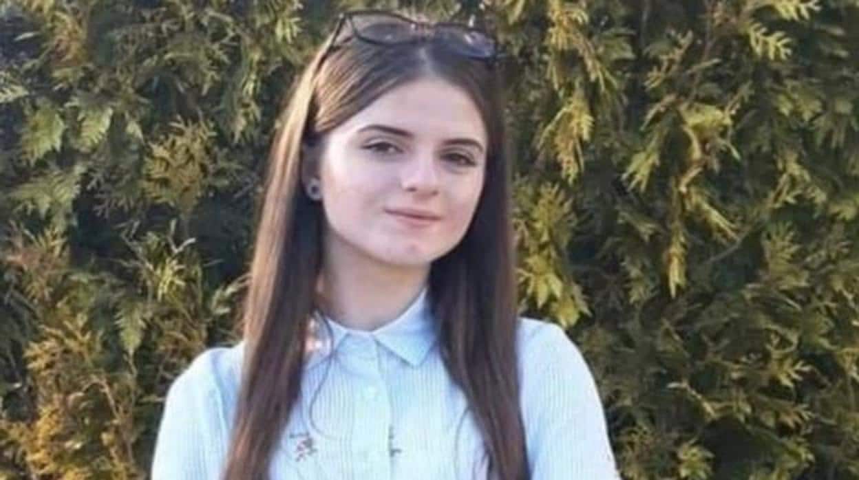 Alexandra Macesanu: la joven de quince años que llamó tres veces por auxilio