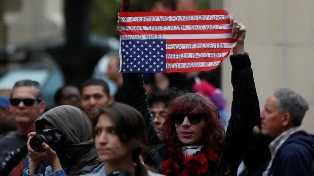 Al menos seis heridos leves y 13 detenidos en Portland durante las protestas