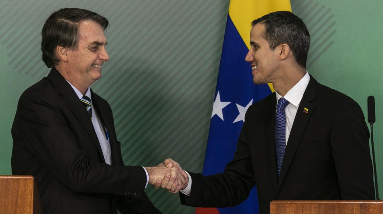 Jair Bolsonaro y Juan Guaidó el pasado febrero
