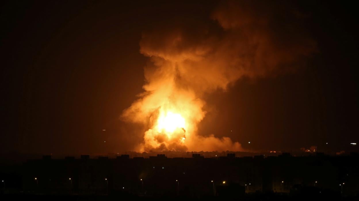 Imagen del bombardeo israelí en Gaza, esta noche