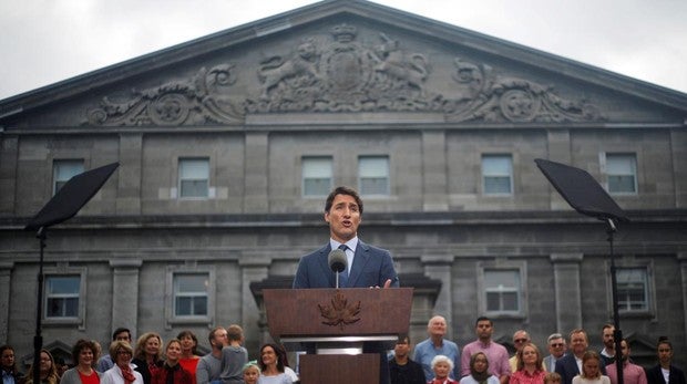 Trudeau inicia una complicada reelección entre división y escándalos