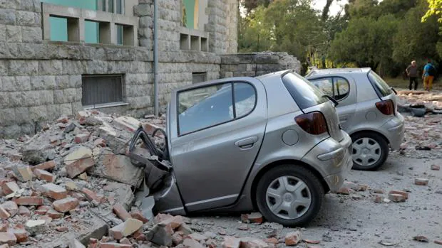 Un terremoto de magnitud 5,8 en la escala de Richter sacude Albania y su capital, Tirana