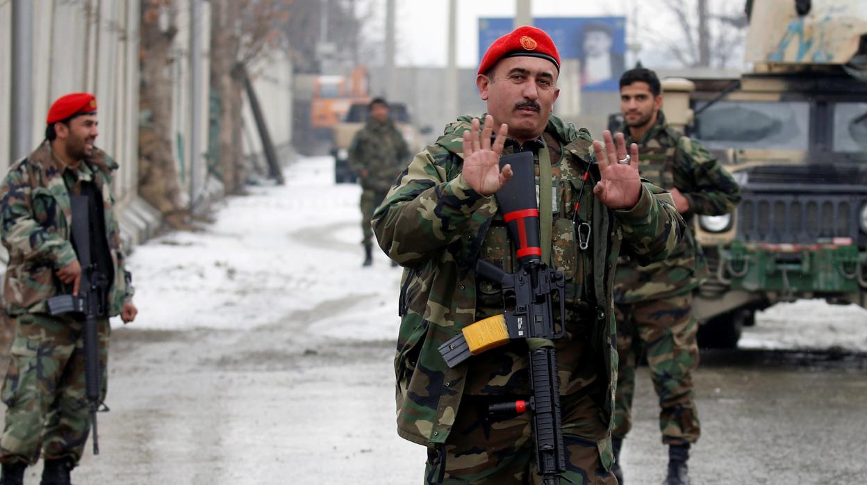 Un grupo de militares afganos en Kabul