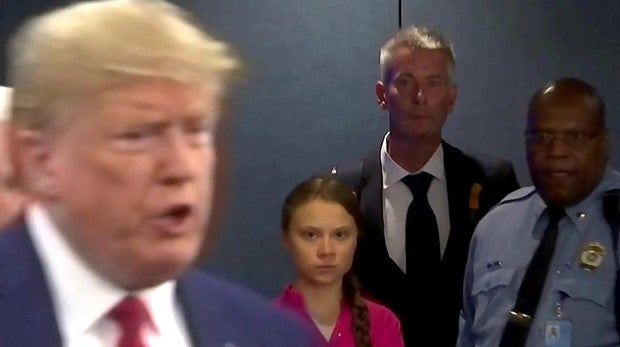 La fulminante mirada de Greta Thunberg a Trump