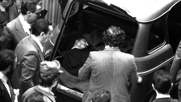 Italia paga a uno de los terroristas implicados en el asesinato de Aldo Moro una pensión de 780 euros