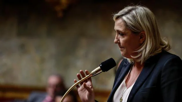 Los partidos de la familia Le Pen sospechosos de comportamientos crapulosos