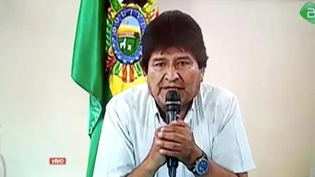 Morales se esconde en Chapare, su principal bastión político, y denuncia una orden de arresto en su contra