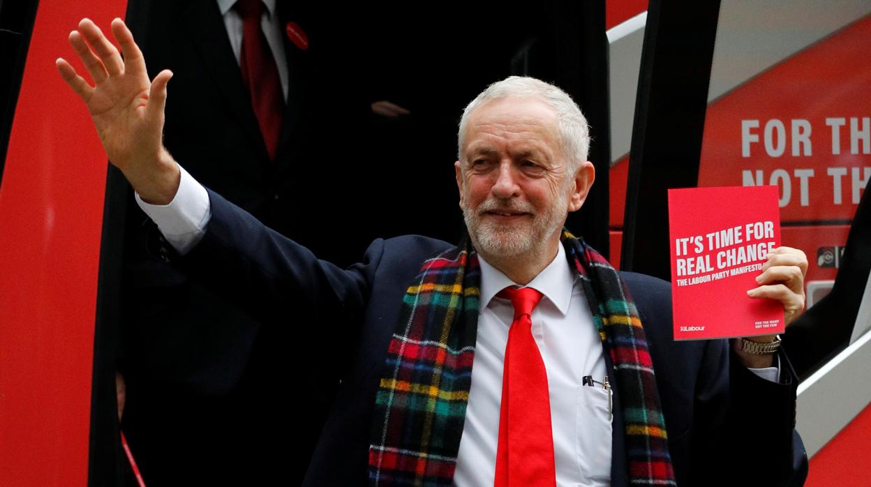 El líder laborista, Jeremy Corbyn, en la presentación de su manifiesto en Birmingham