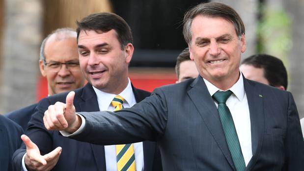 El 38, el calibre del revólver, define el nuevo partido de Bolsonaro