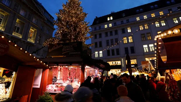 La policía austriaca evita ataques a mercados navideños en varios países europeos