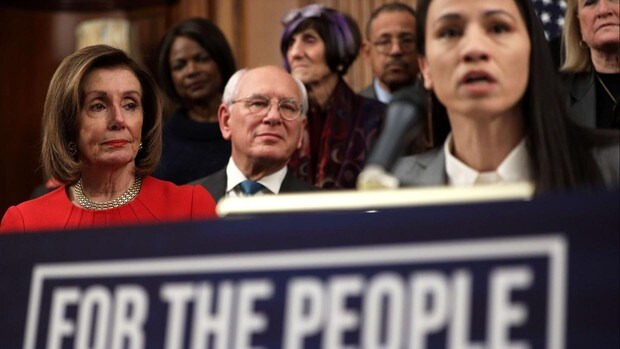 Los demócratas moderados se imponen en un debate a la sombra del «impeachment»