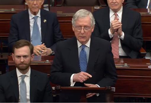 El líder de la mayoría republicana en el Senado, Mitch McConnell