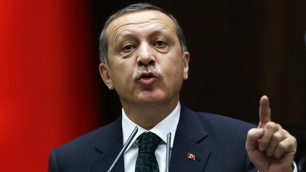 Erdogan denuncia a un presentador de TV por criticar su discurso sobre el Covid-19 en una red social