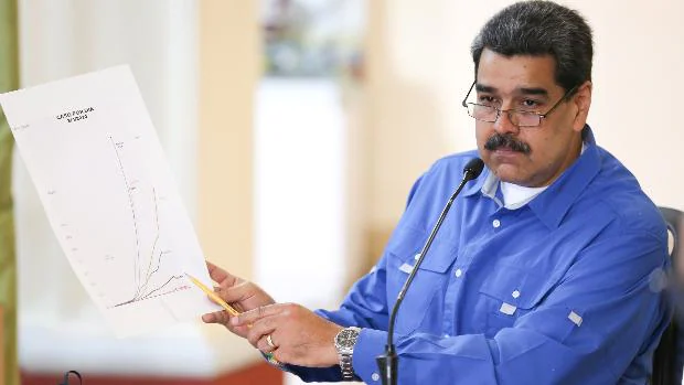 Maduro impone el toque de queda en un estado fronterizo con Colombia