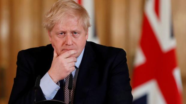 Boris Johnson abandona la unidad de cuidados intensivos