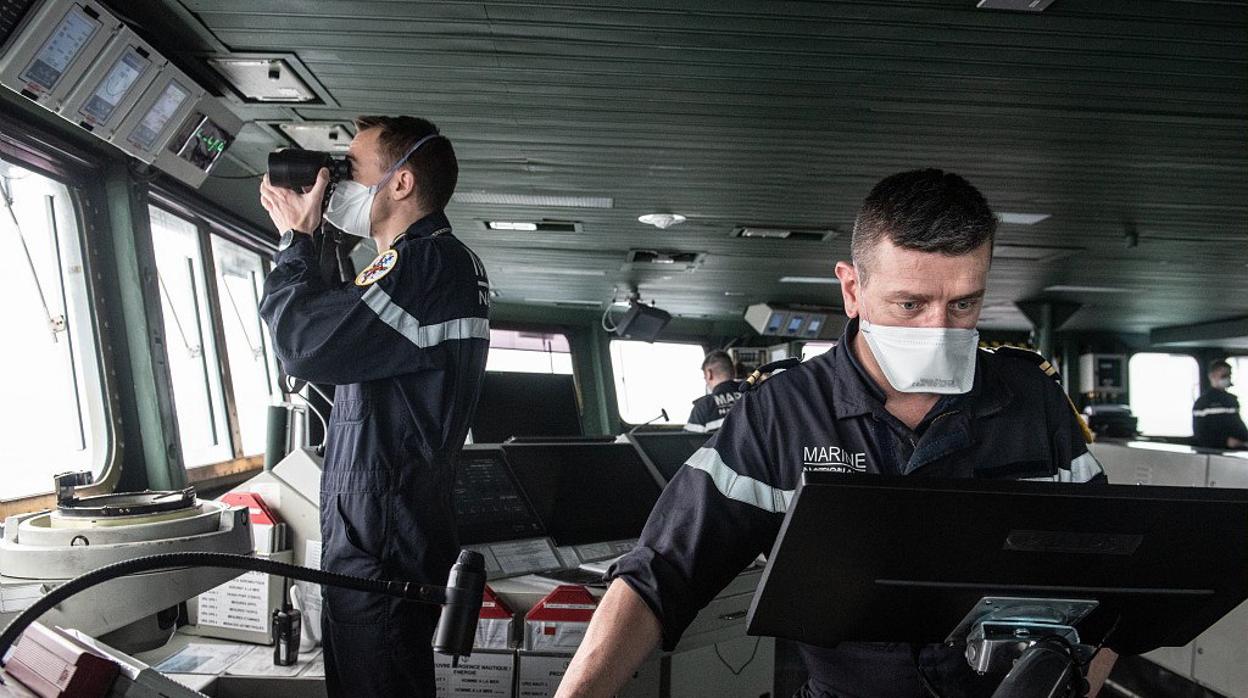 Cincuenta infectados en el portaaviones Charles de Gaulle