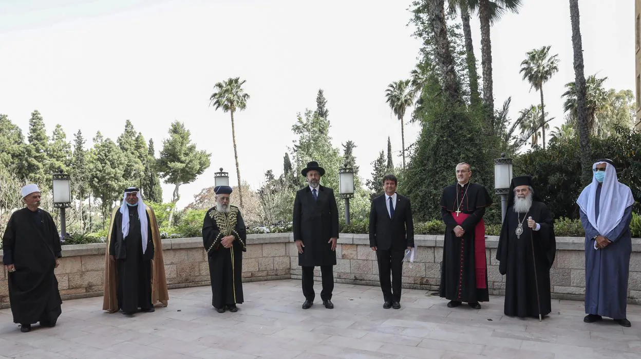 Rezo conjunto de los líderes religiosos en Jerusalén