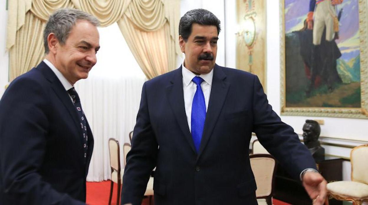 Rodríguez Zapatero, con Nicolás Maduro en una de las numerosas ocasiones en que ha visitado Caracas