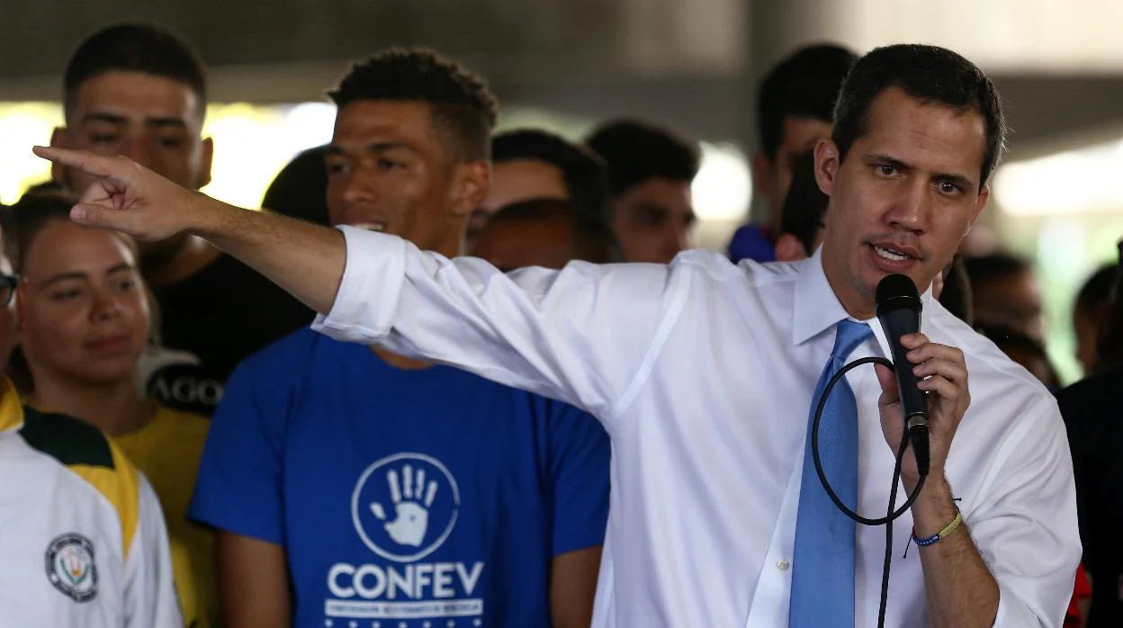 El Supremo venezolano anula la presidencia parlamentaria de Juan Guaidó
