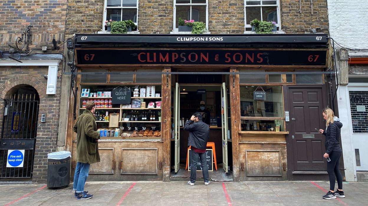 Una cafetería abierta en Londres