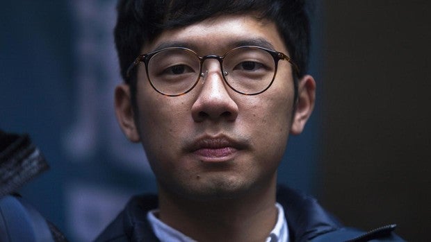 El destacado activista prodemocrático Nathan Law abandona Hong Kong