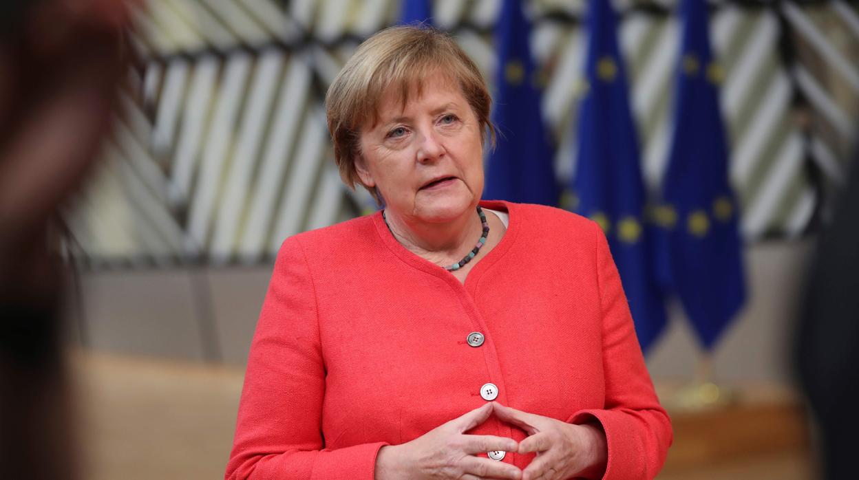 Merkel en una cumbre este mes en Bruselas
