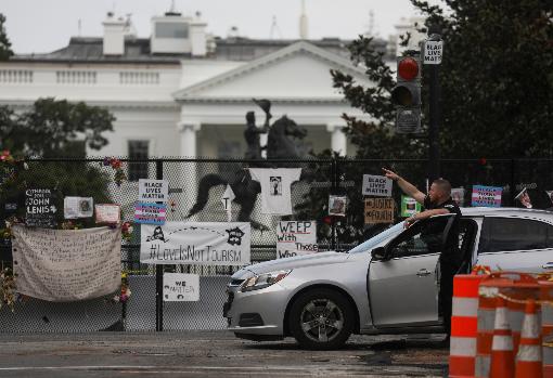 Exterior de la Casa Blanca en el momento del tiroteo