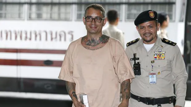 Conmutada la pena de muerte al español Segarra por su atroz crimen en Tailandia