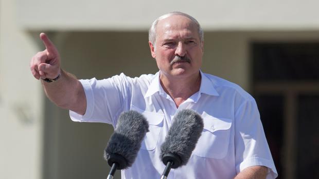 Lukashenko asegura que no se irá ni repetirá los comicios