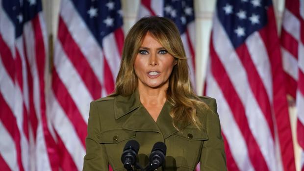 Melania Trump sale en defensa de su marido: «Merece cuatro años más»