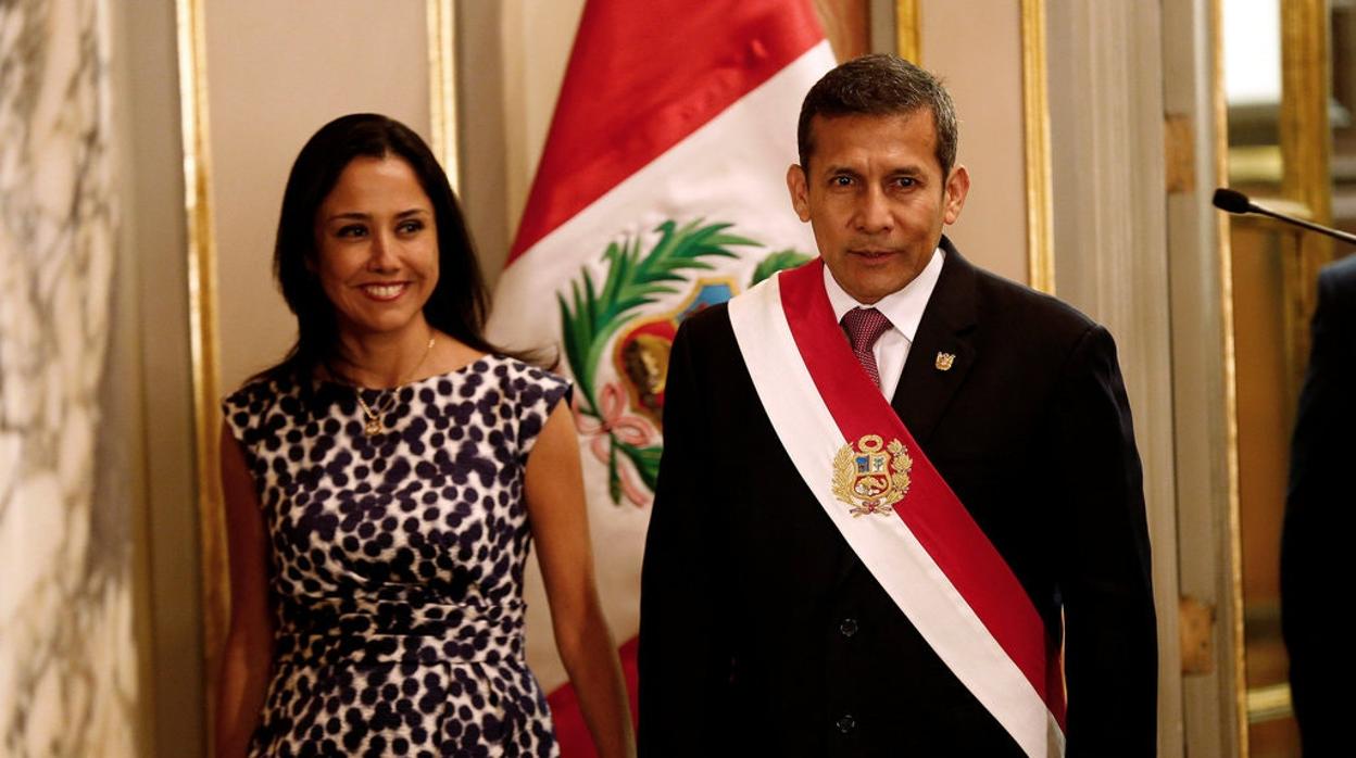 El expresidente peruano Ollanta Humala y su esposa